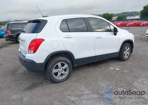 2016 Chevrolet Trax 1Ls z USA, uszkodzony, nr VIN 3GNCJNSB7GL239345
